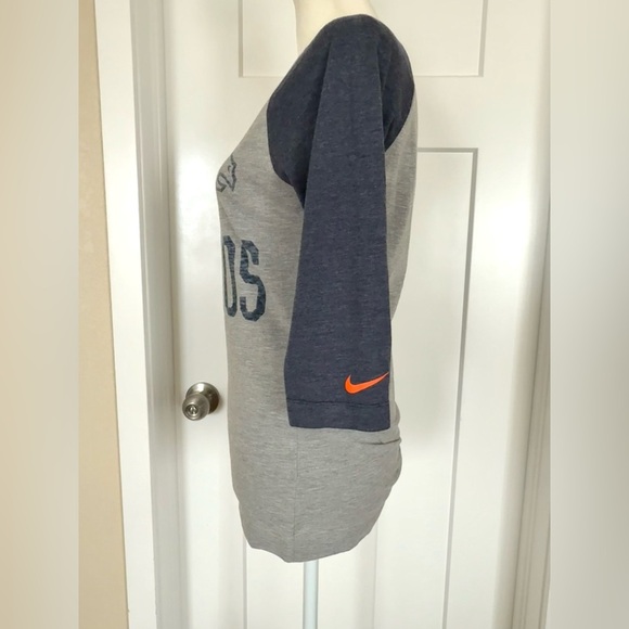 Nike NFL Denver Broncos Women’s 3/4 Sleeve Raglan Tee Small Gray/Orange - Picture 5 of 5